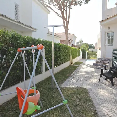 Lovely Vilamoura 4 Bedrooms Pinhal Short Drive To Marina Air Conditioning Villa