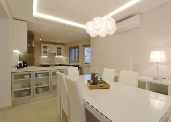 Villa Lovely Vilamoura 4 Bedrooms Pinhal Short Drive To Marina *