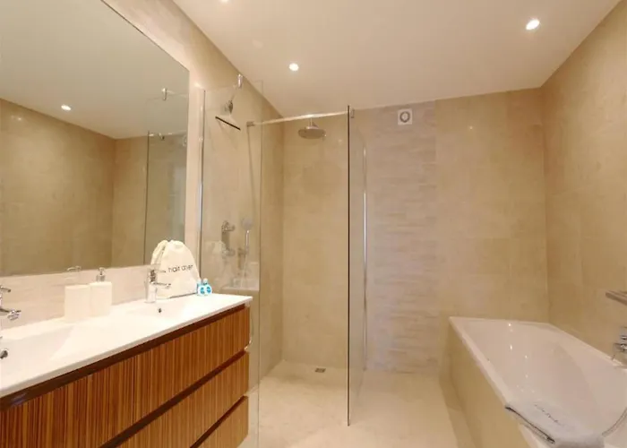 Villa Lovely Vilamoura 4 Bedrooms Pinhal Short Drive To Marina