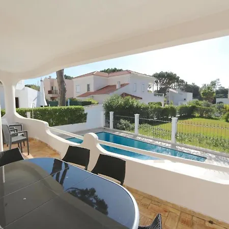 Вилла Lovely Vilamoura 4 Bedrooms Pinhal Short Drive To Marina