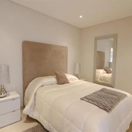 Lovely Vilamoura 4 Bedrooms Pinhal Short Drive To Marina Вилла *