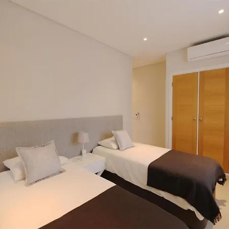 Lovely Vilamoura 4 Bedrooms Pinhal Short Drive To Marina Air Conditioning