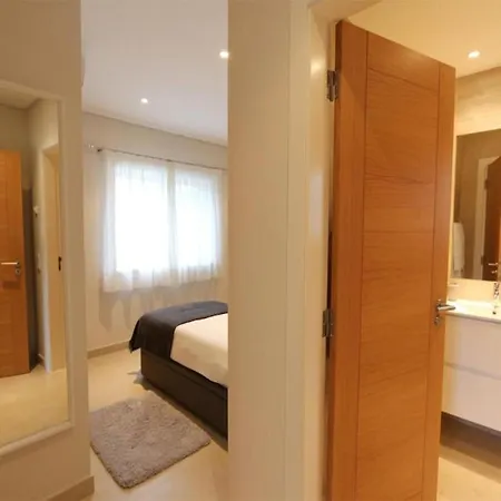 Villa Lovely Vilamoura 4 Bedrooms Pinhal Short Drive To Marina Quarteira