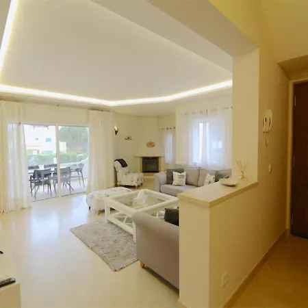 Vila Lovely Vilamoura 4 Bedrooms Pinhal Short Drive To Marina Air Conditioning *